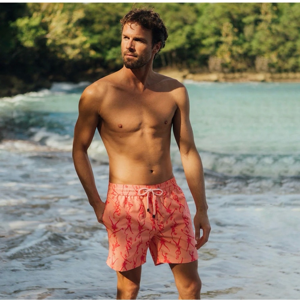 Coastal Revolution men’s size XXL swim trunks, orange‎ and white print